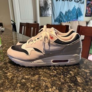 Nike Air Max 1
